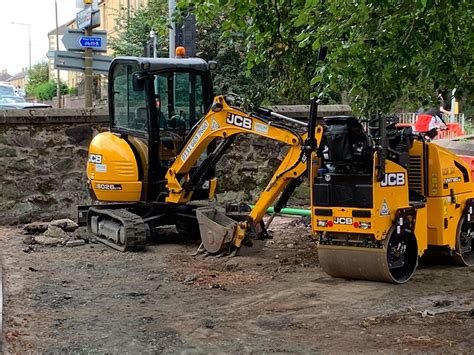 self drived excavators edinburgh